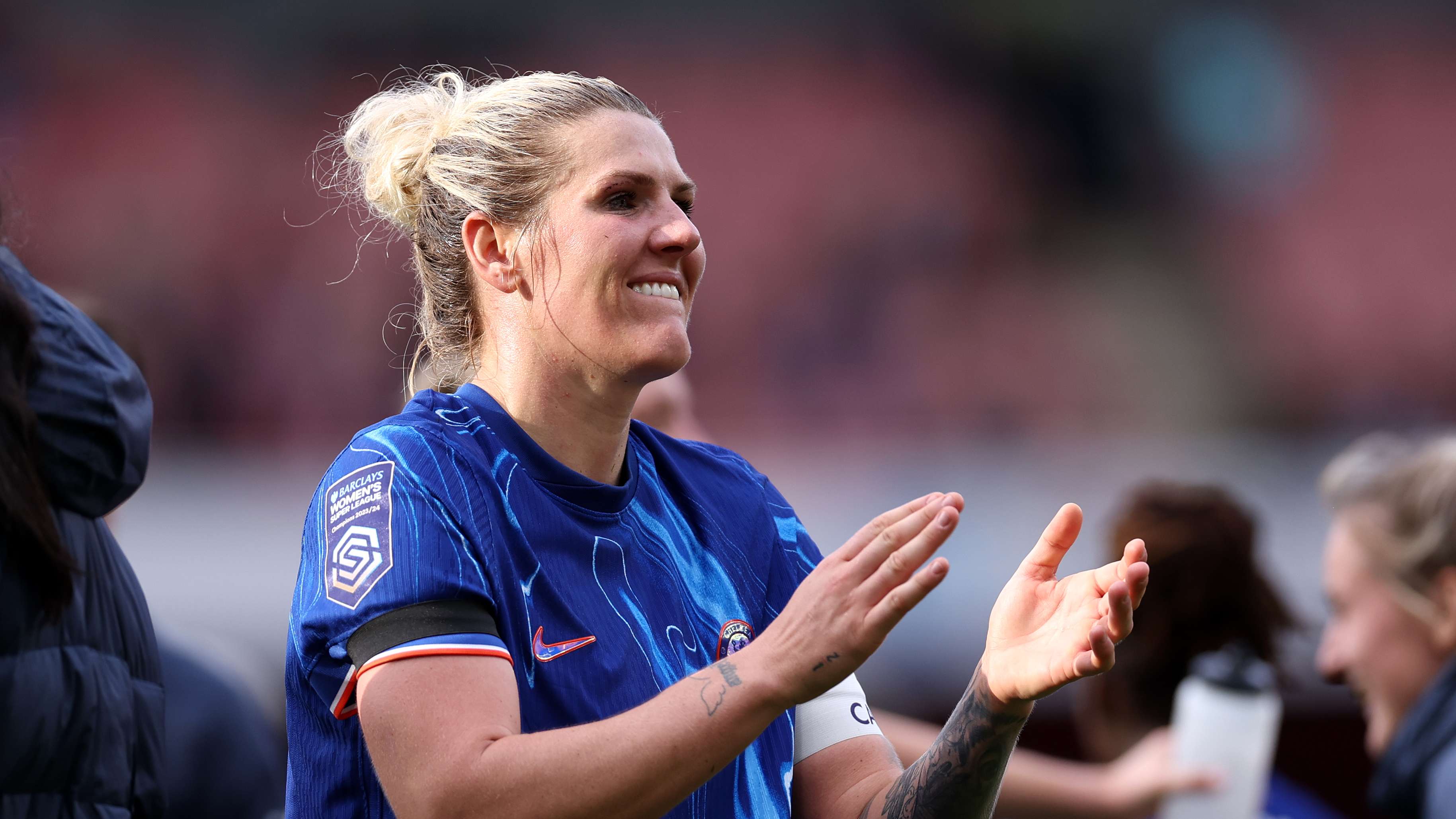 足协通报：高准翼红牌后怒斥第四官员，被重罚停赛5场并罚款5万